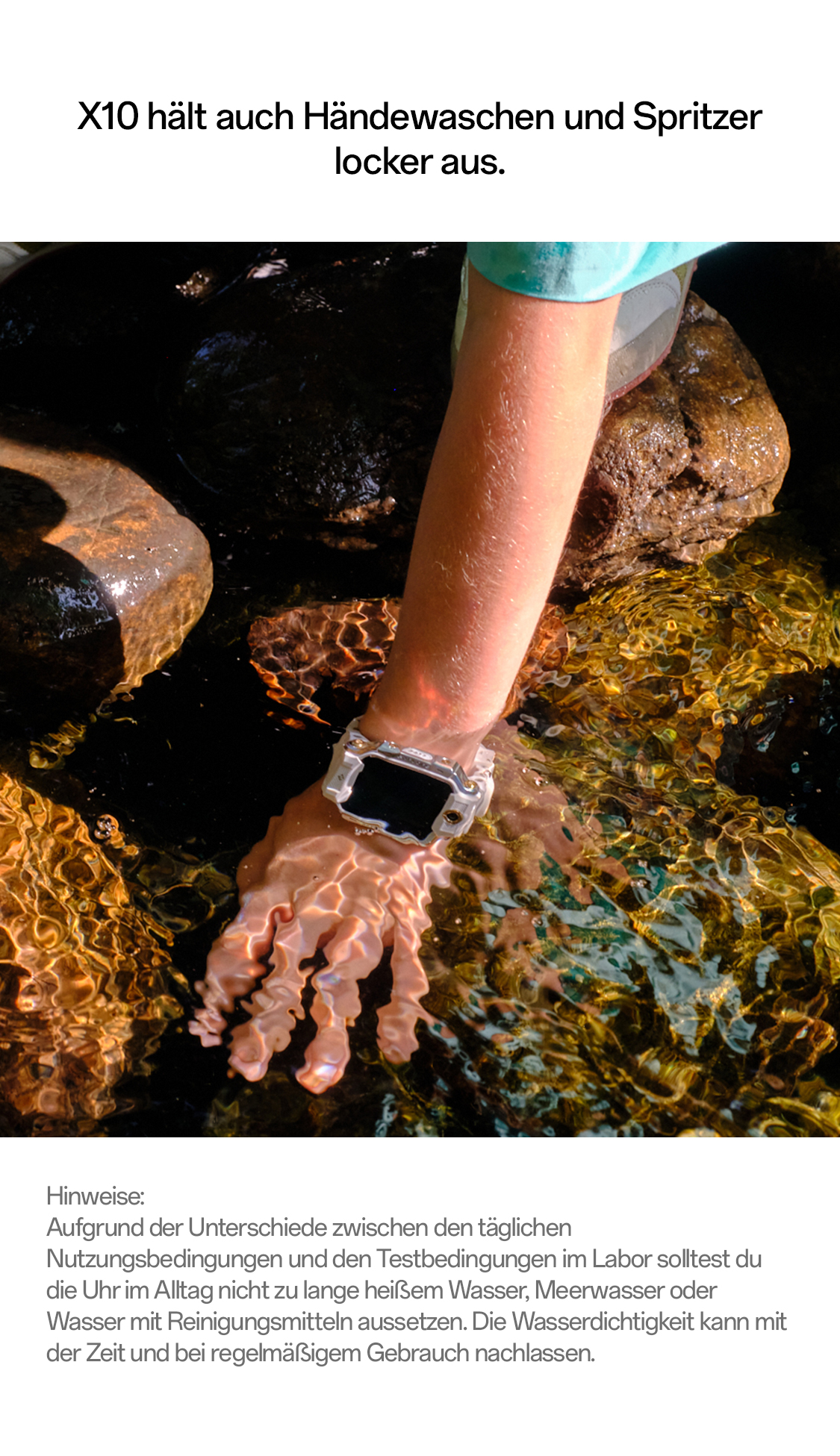 imoo Watch Phone X10 mit transparentem Armband im Wasser; zeigt Wasserdichtigkeit. Produktseite.