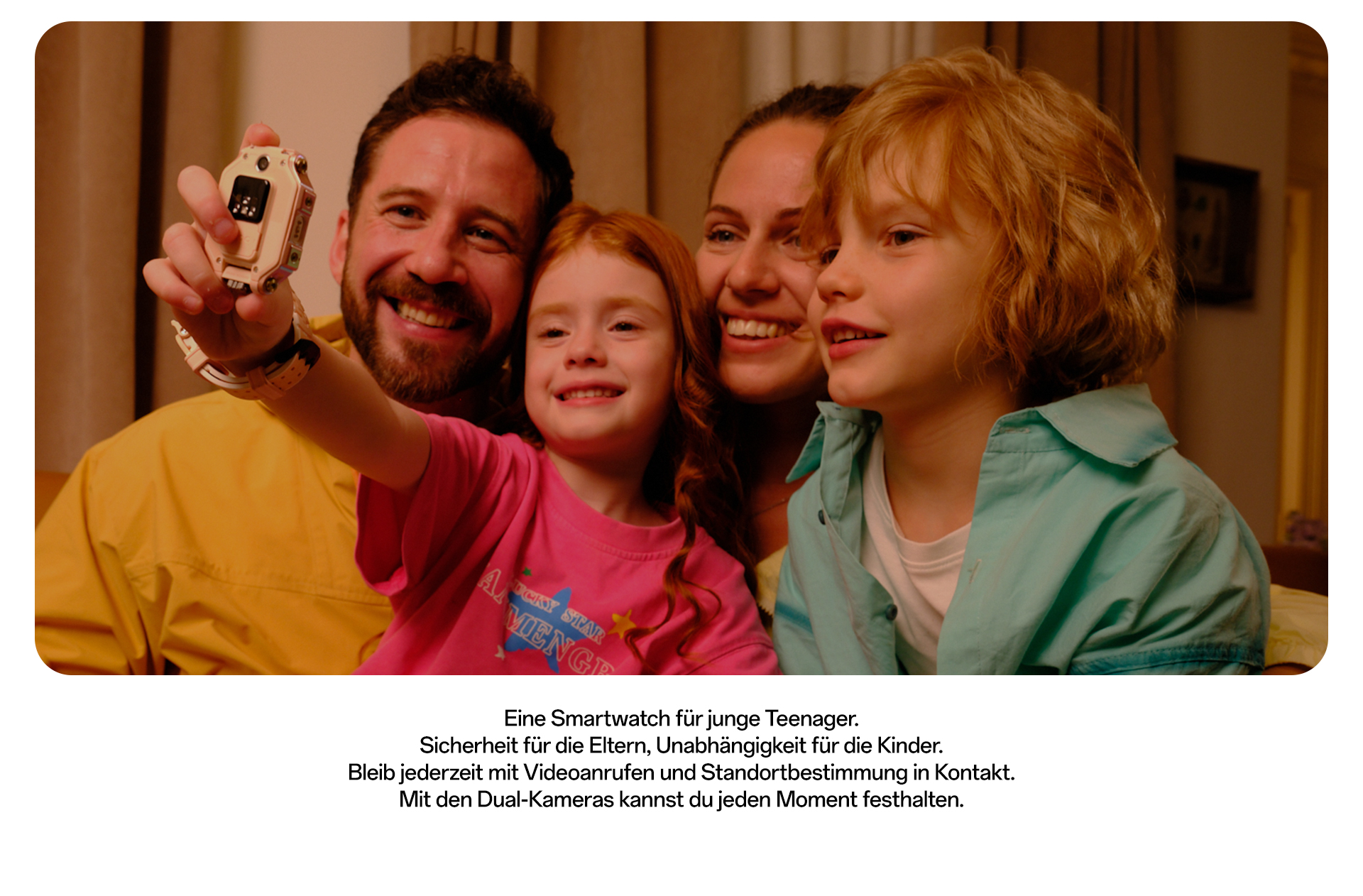 imoo Watch Phone X10 mit Familie beim Selfie, für Eltern und Kinder, Produktseite