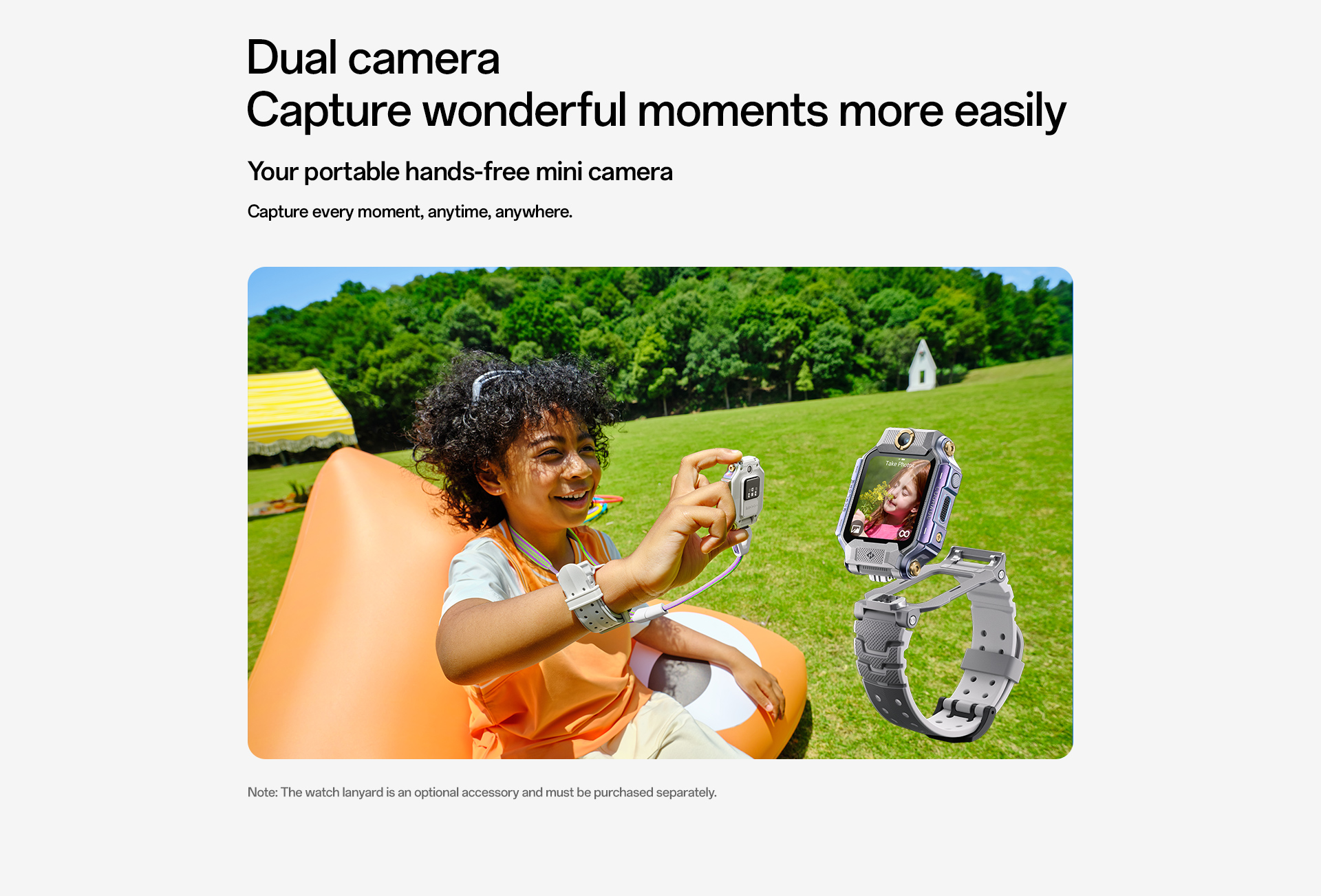 imoo Watch Phone X10 in Silber mit weißem und grauem Armband, zeigt Dual-Kamerafunktion im Freien. Produktseite.